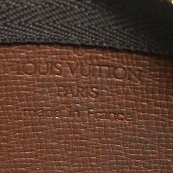 Key pouch - Picture 4 of 10